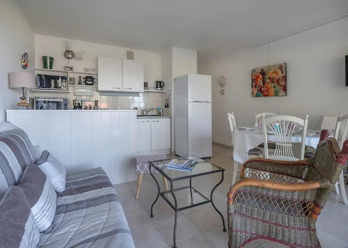 公寓 Bord De Mer, Rez-de-terrasse Pour 4, 波尔尼克