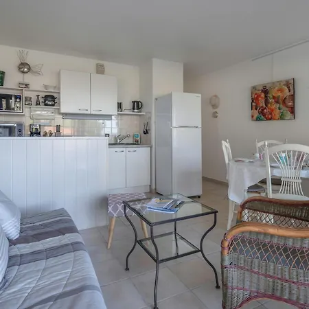 Apartament Bord De Mer, Rez-de-terrasse Pour 4, Pornic